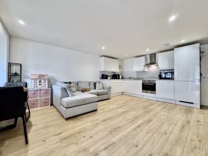 Photo 5- click for photo gallery